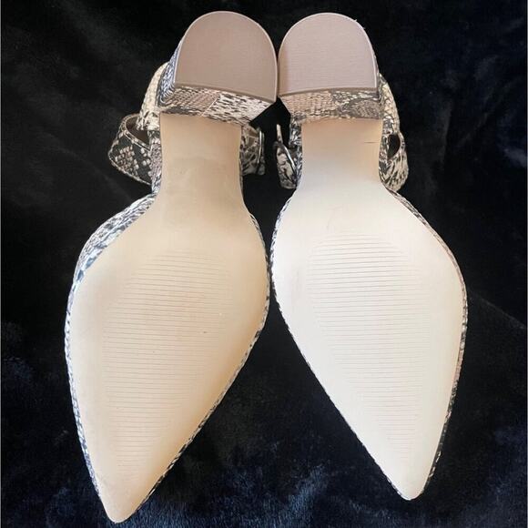 Madden Girl Saaxon Womens Heeled Sandal 7M Snake Print Pointed Toe Block Heel - Picture 10 of 10